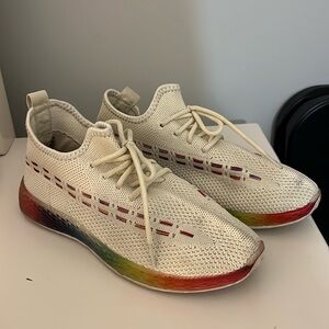 WANTED Sneakers 8 1/2